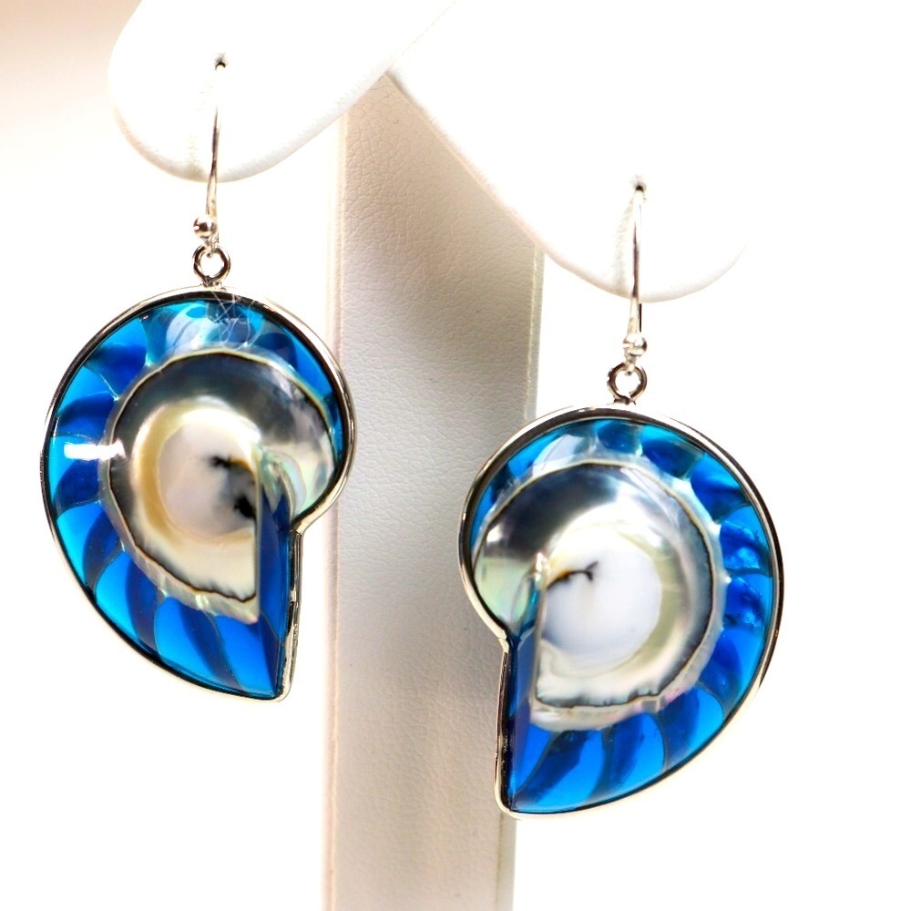 NEW! Black & Silver French Wire Seashell Earrings - Picture 2 of 15